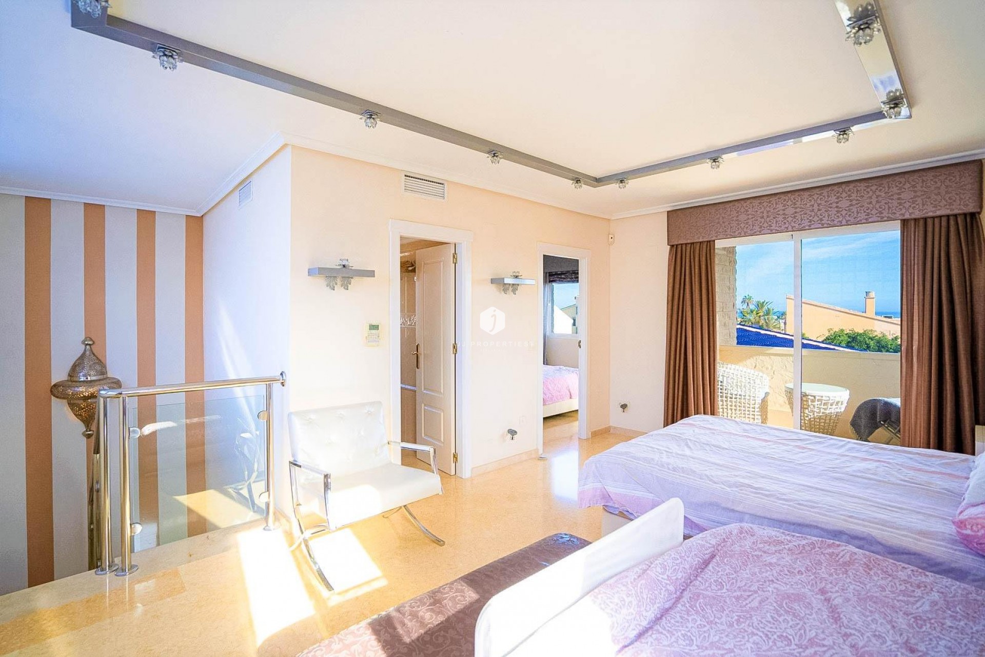 D'occasion - Villa -
Torrevieja - Torre la mata