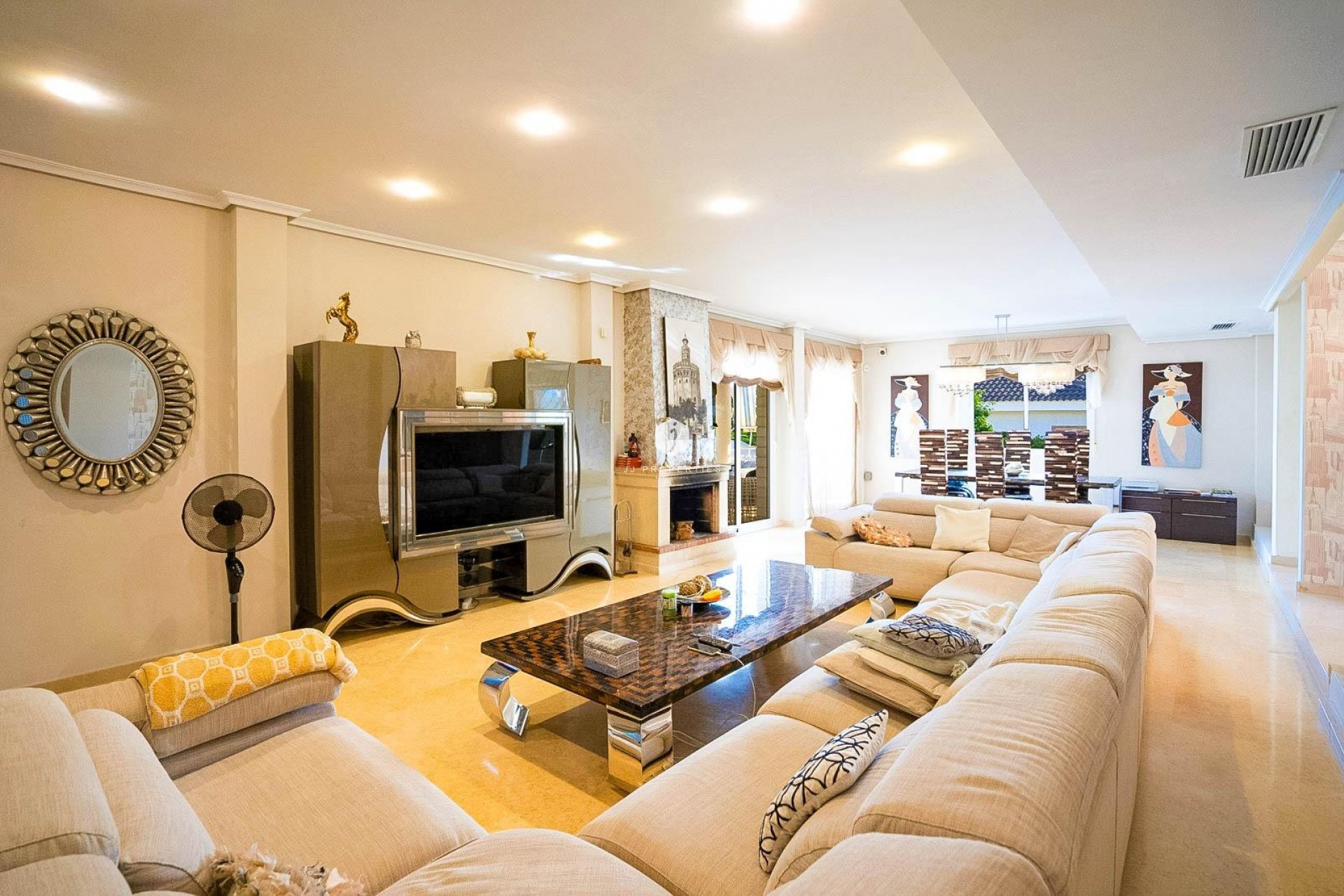 D'occasion - Villa -
Torrevieja - Torre la mata