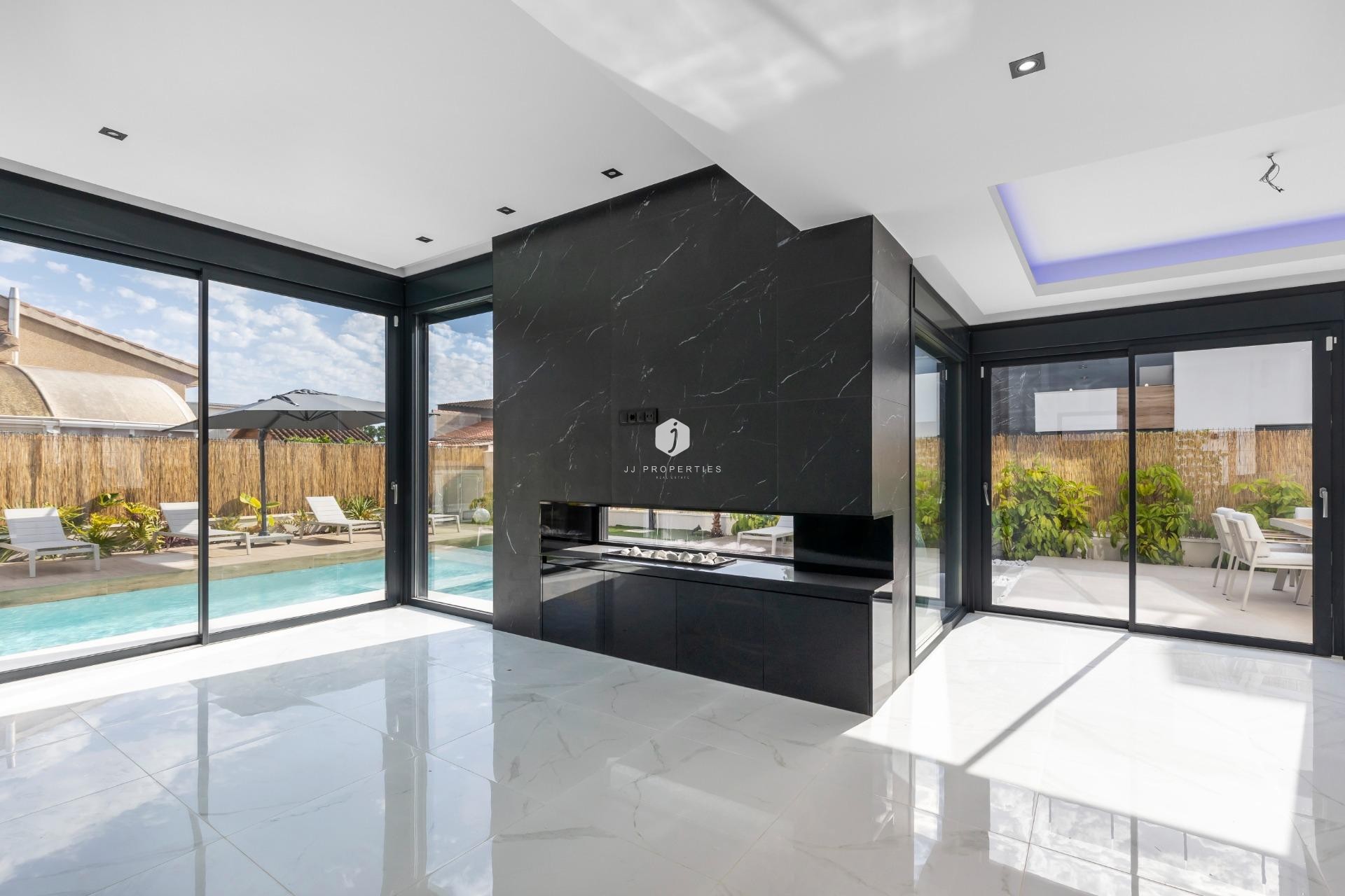 D'occasion - Villa -
Torrevieja - Torreta Florida