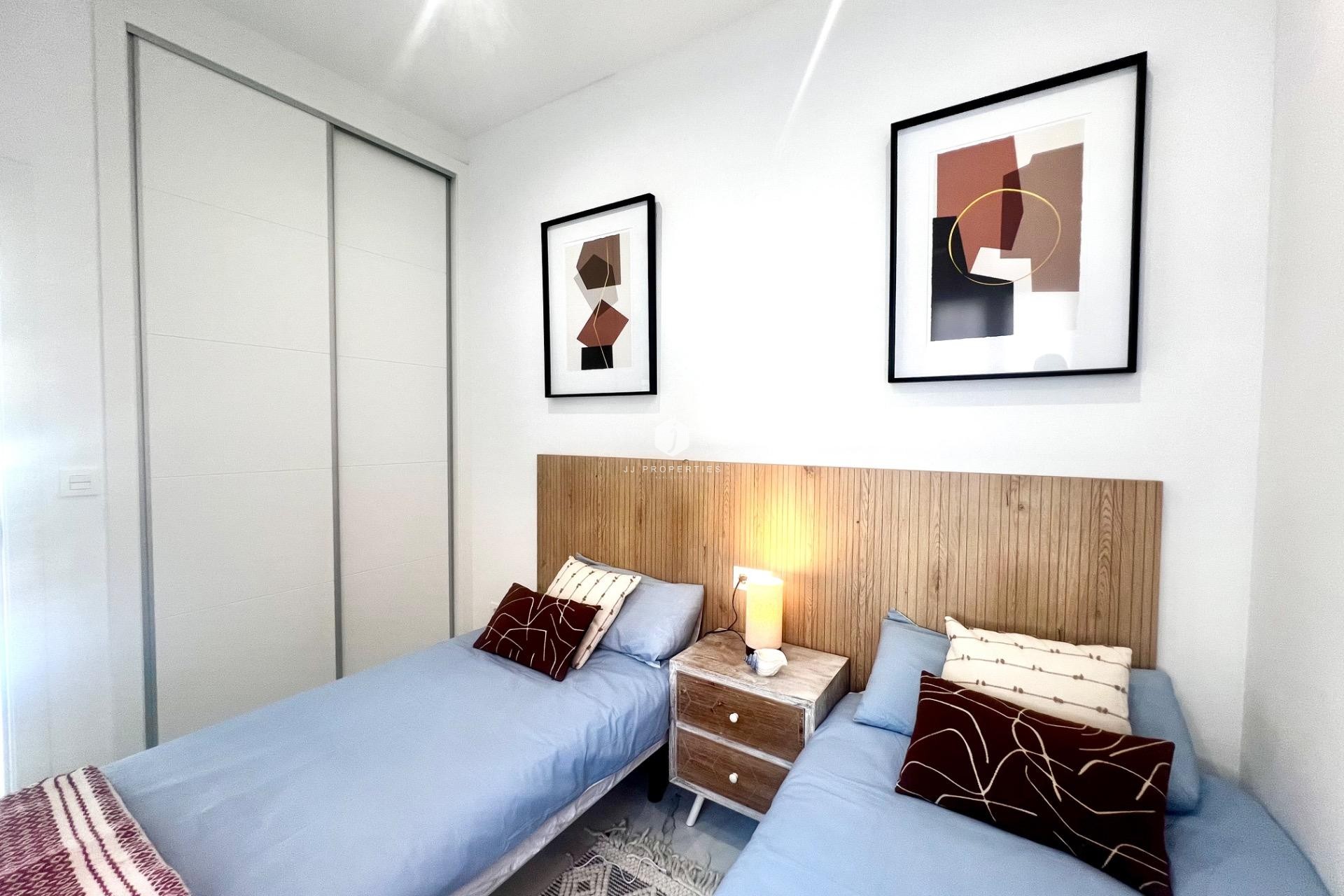 D'occasion - Villa -
Torrevieja - Torretas