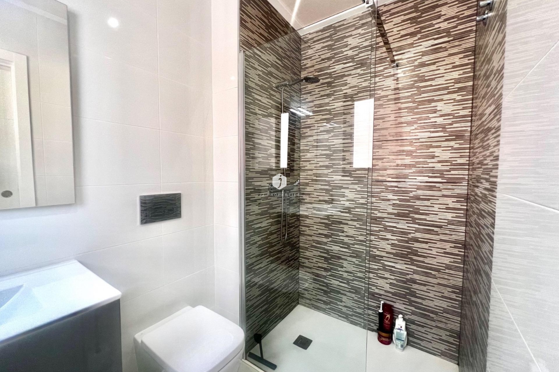 D'occasion - Villa -
Torrevieja - Torretas