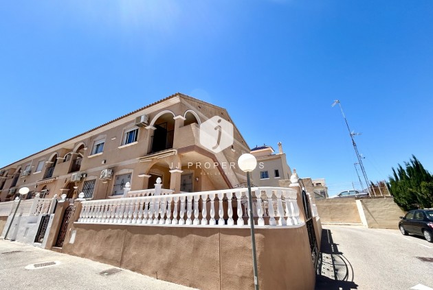 Daszek - Z drugiej ręki - La Zenia -
                Costa Blanca