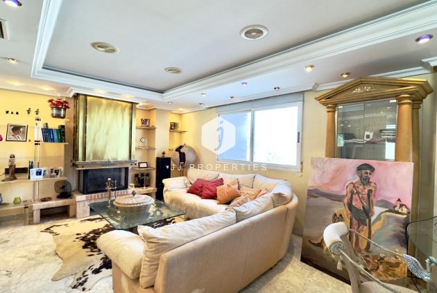 Daszek - Z drugiej ręki - Torrevieja -
                Centro