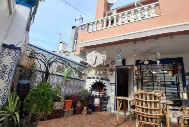 Duplex - D'occasion - Torrevieja -
                Costa Blanca