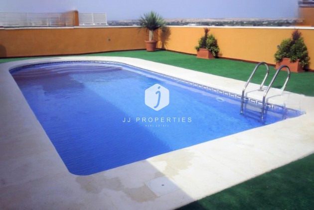 Duplex - Segunda mano - Formentera del Segura -
                Los Palacios