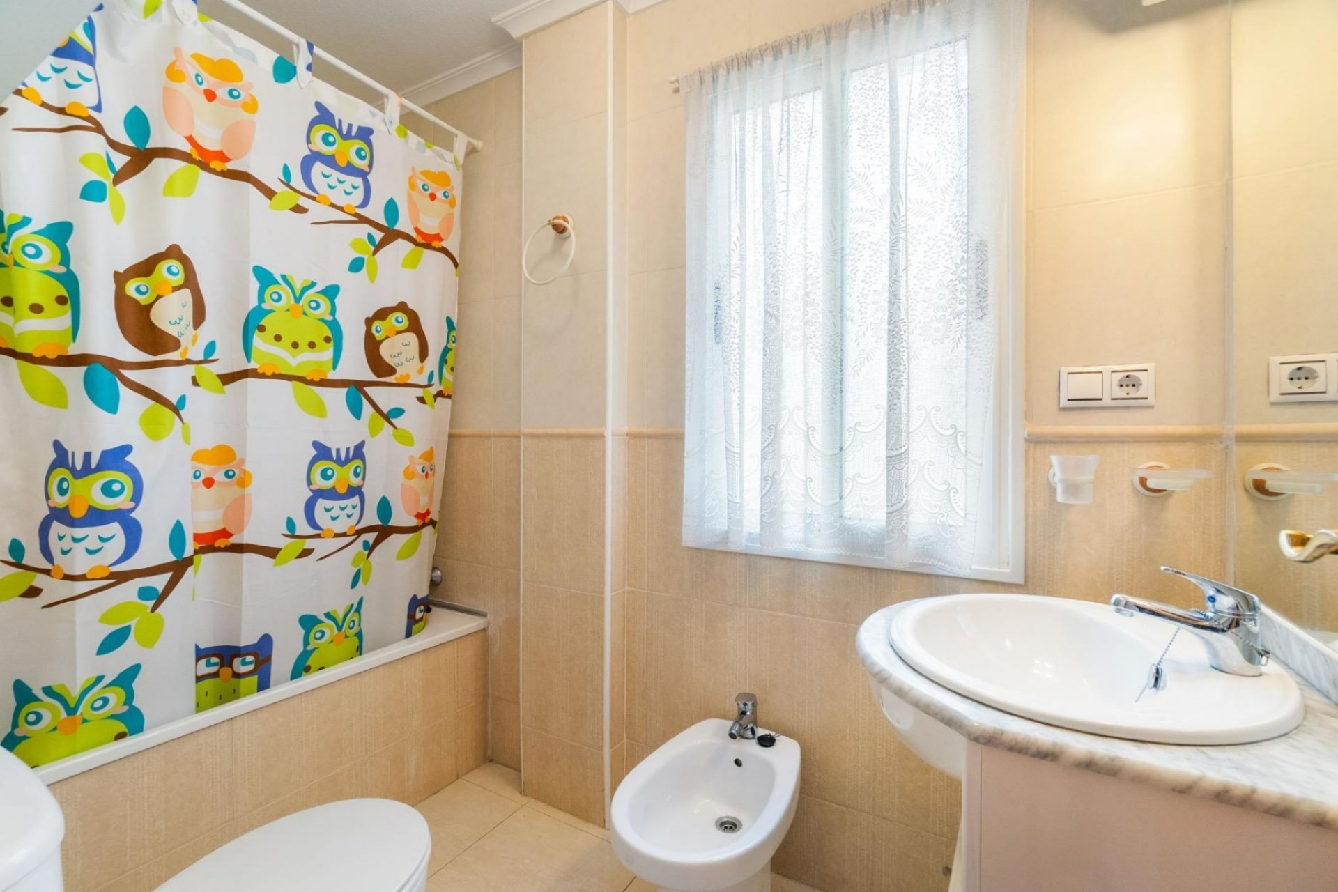 Lange Termijn Verhuur - Appartement / flat -
Torrevieja - Centro