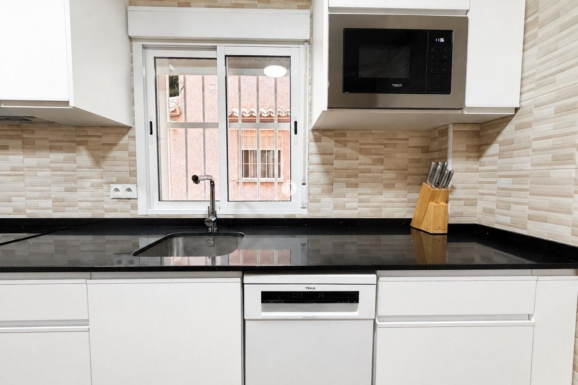 Langfristige Vermietung - Chalet -
Torrevieja - Nueva Torrevieja