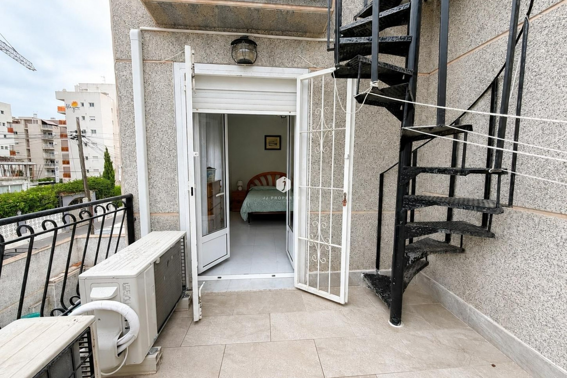 Langfristige Vermietung - Chalet -
Torrevieja - Nueva Torrevieja