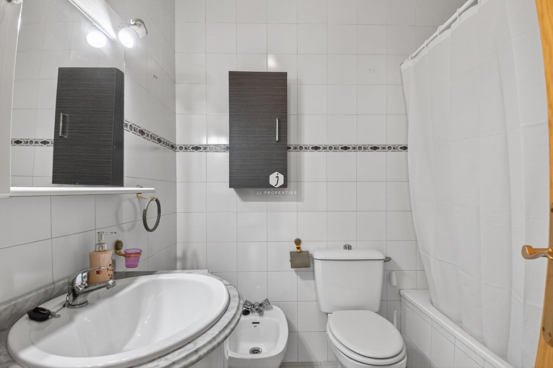 Langfristige Vermietung - Duplex -
Torrevieja - Lago jardin
