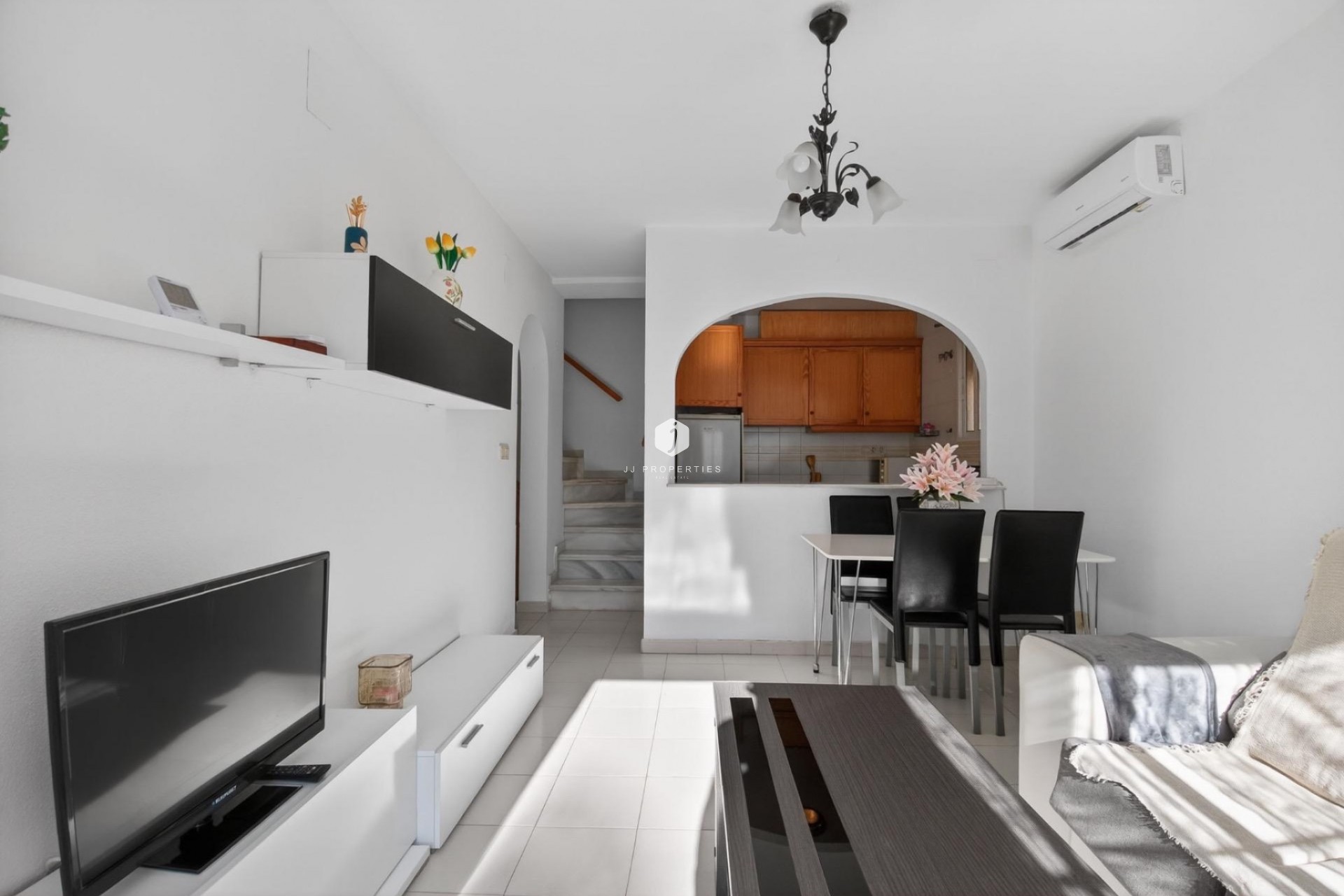 Location à long terme - Duplex -
Torrevieja - Lago jardin