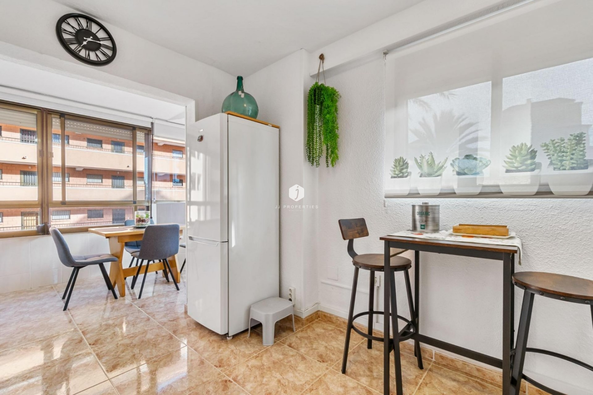 Long Term Rental - Apartment / flat -
Torrevieja - Cabo cervera