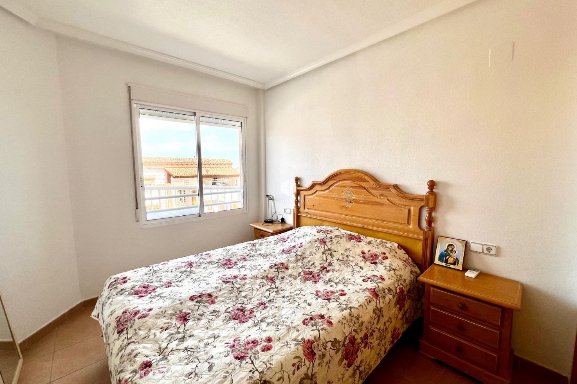 Long Term Rental - Apartment / flat -
Torrevieja - Cabo cervera