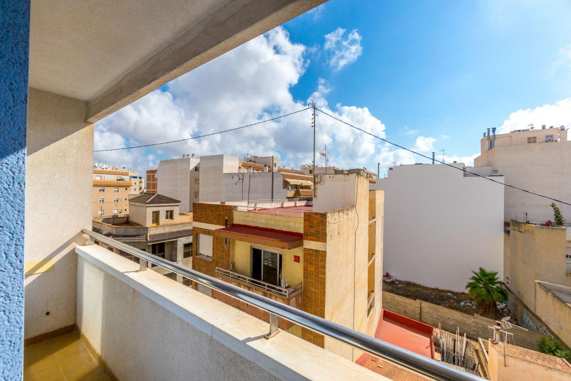 Long Term Rental - Apartment / flat -
Torrevieja - Centro