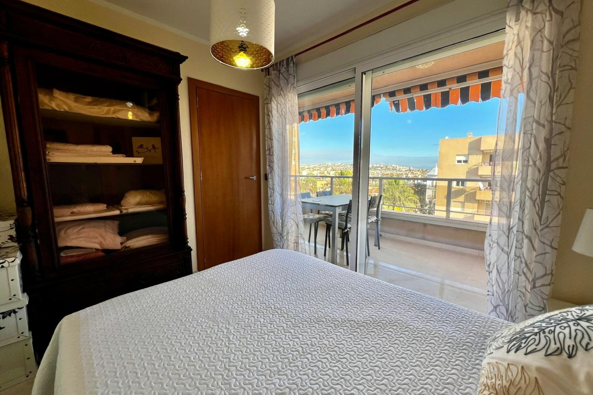 Long Term Rental - Apartment / flat -
Torrevieja - Playa de los locos