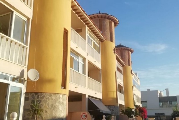 Mieszkanie w bloku - Z drugiej ręki - Orihuela Costa -
                Costa Blanca