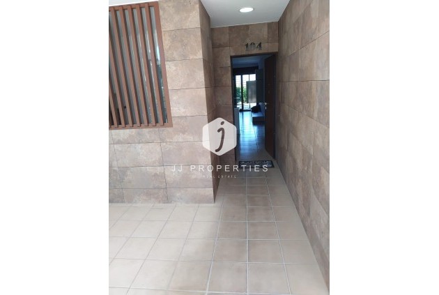 Mieszkanie w bloku - Z drugiej ręki - Orihuela Costa -
                Lomas de Cabo Roig