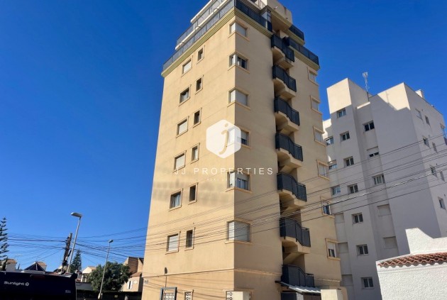 Mieszkanie w bloku - Z drugiej ręki - Torrevieja -
                Costa Blanca