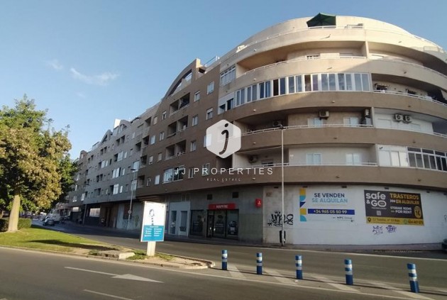 Mieszkanie w bloku - Z drugiej ręki - Torrevieja -
                El molino