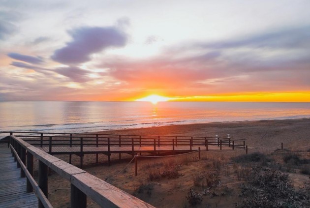 Mieszkanie w bloku - Z drugiej ręki - Torrevieja -
                La Mata