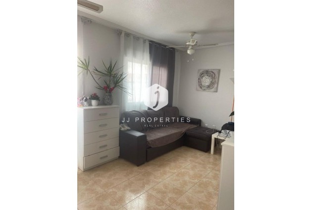 Mieszkanie w bloku - Z drugiej ręki - Torrevieja -
                Playa de los Locos