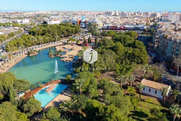 Mieszkanie w bloku - Z drugiej ręki - Torrevieja -
                Torrevieja