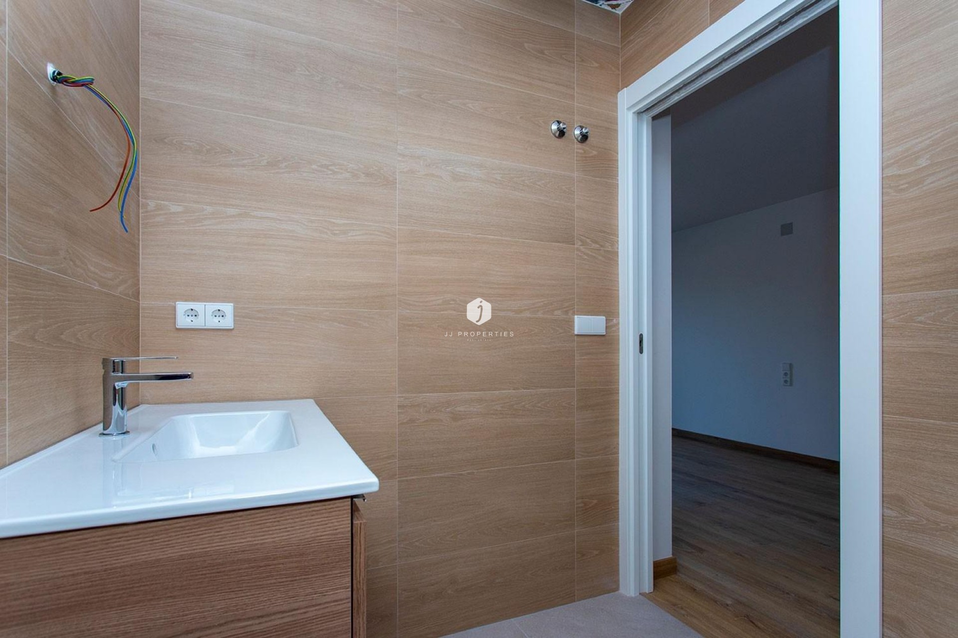 Neue Gebäude - Bungalow -
Hondón de las Nieves - El Salero