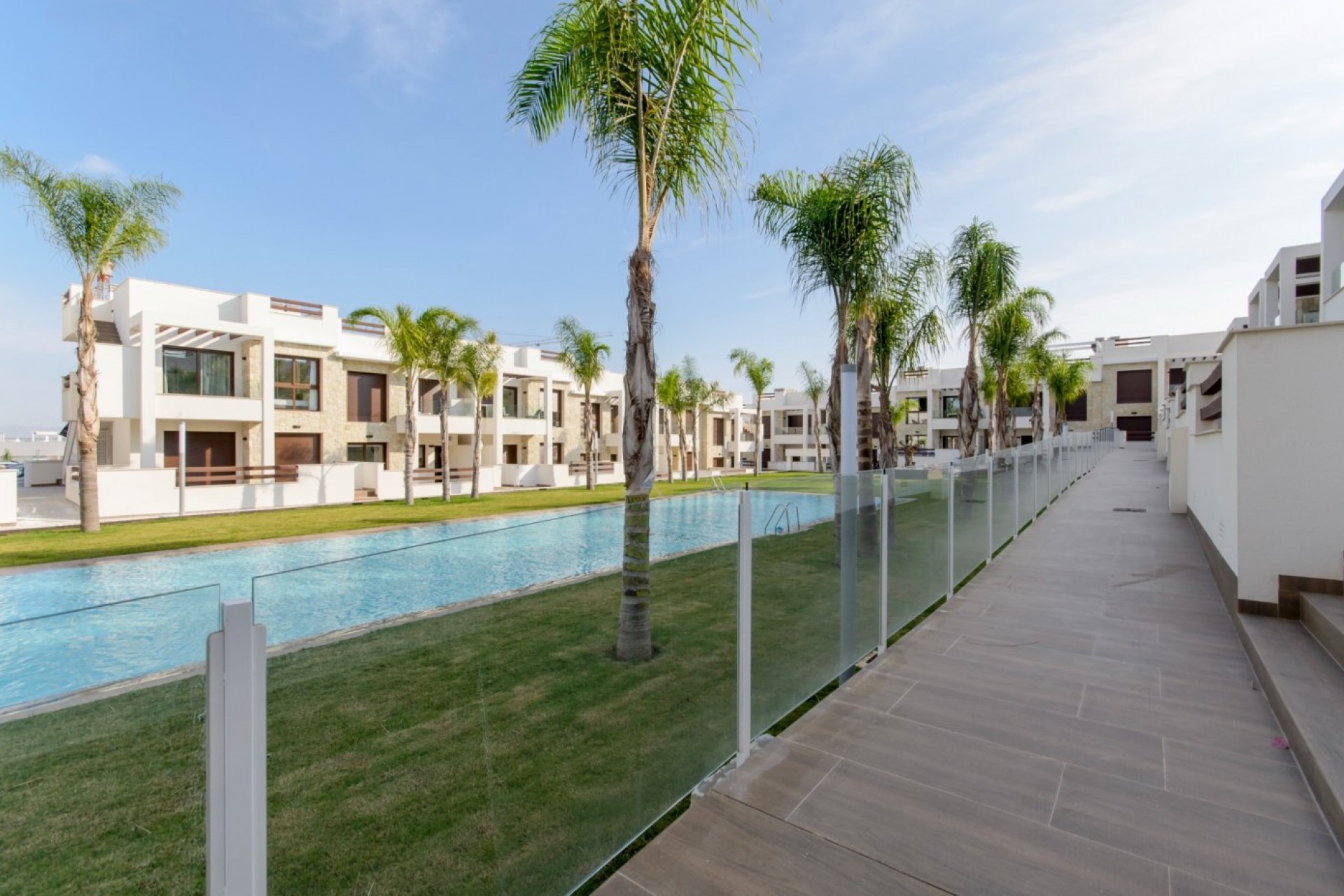 Neue Gebäude - Bungalow -
Torrevieja - Los Balcones