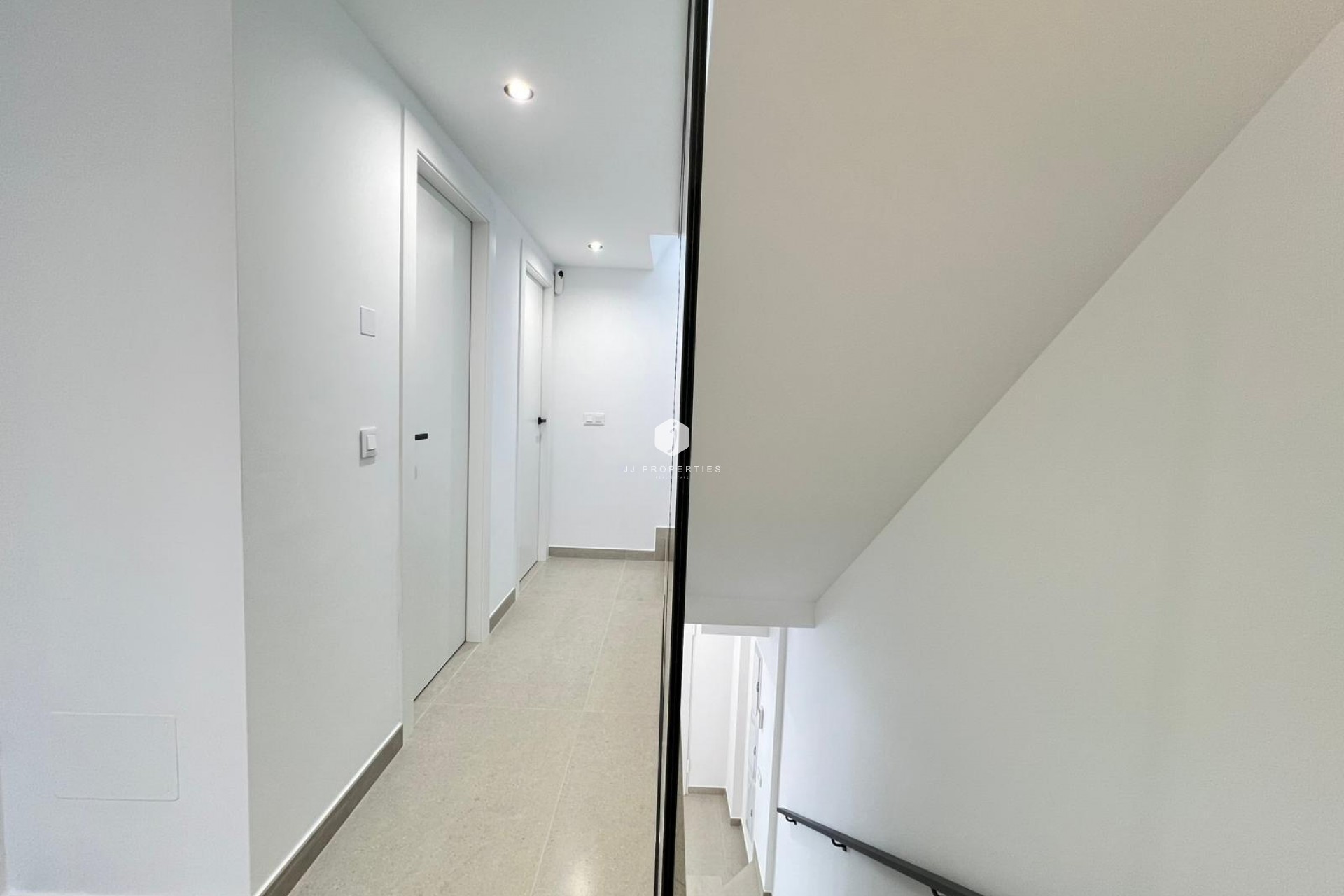 Neue Gebäude - Chalet -
Benferri - Benfis Park