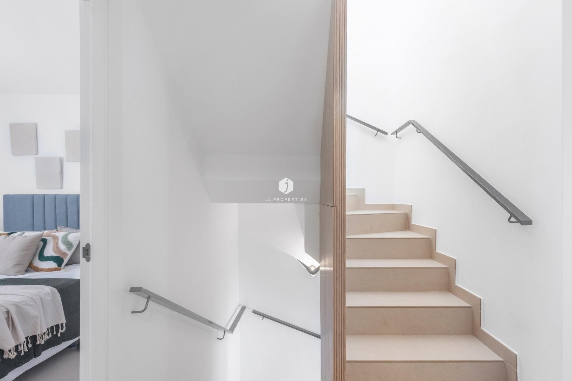 Neue Gebäude - Chalet -
Rafal - pueblo