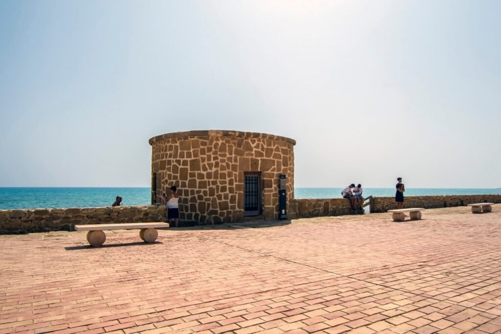 Neue Gebäude - Chalet -
Torrevieja - La Mata