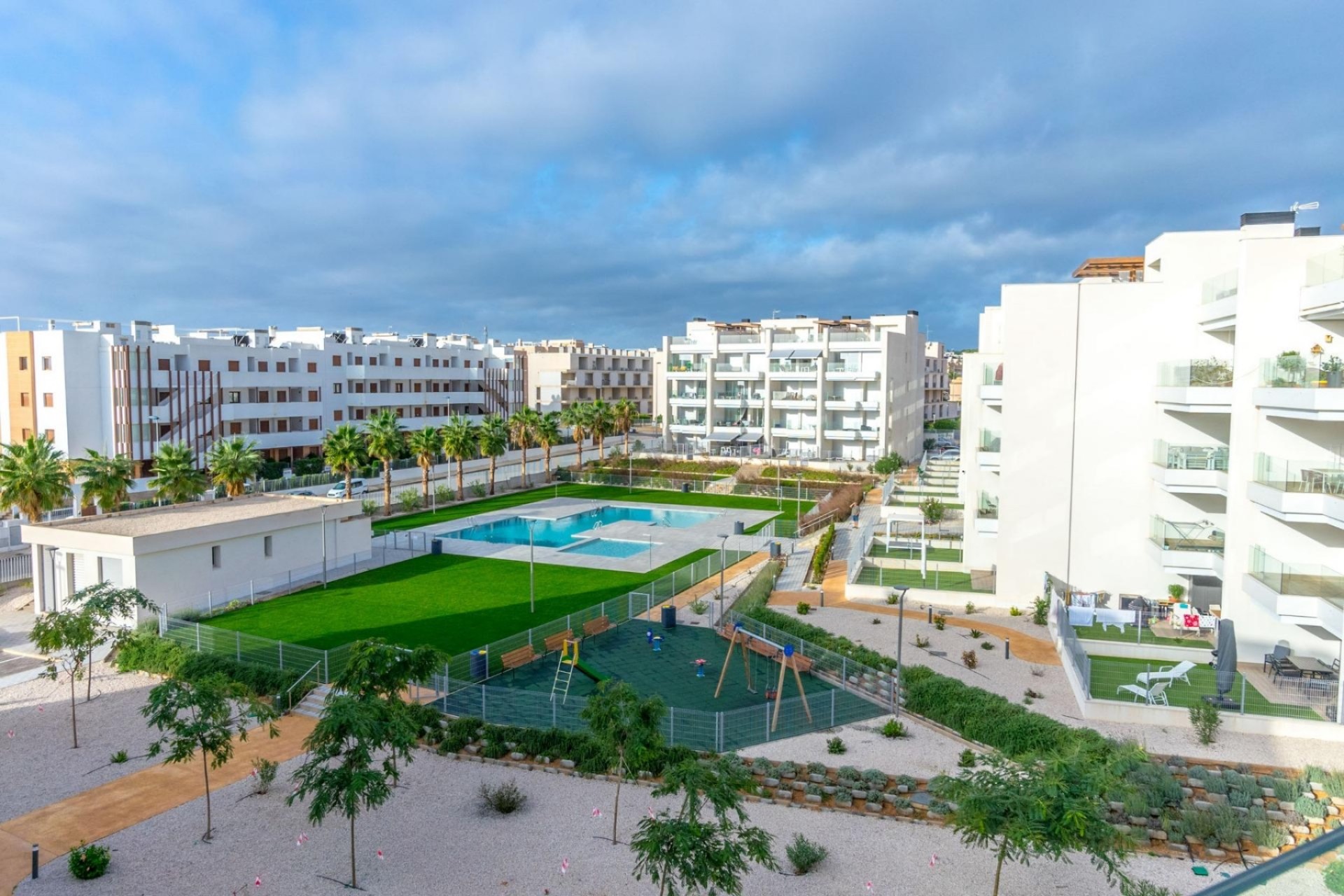 Neue Gebäude - Penthouse -
Orihuela Costa - Villamartín