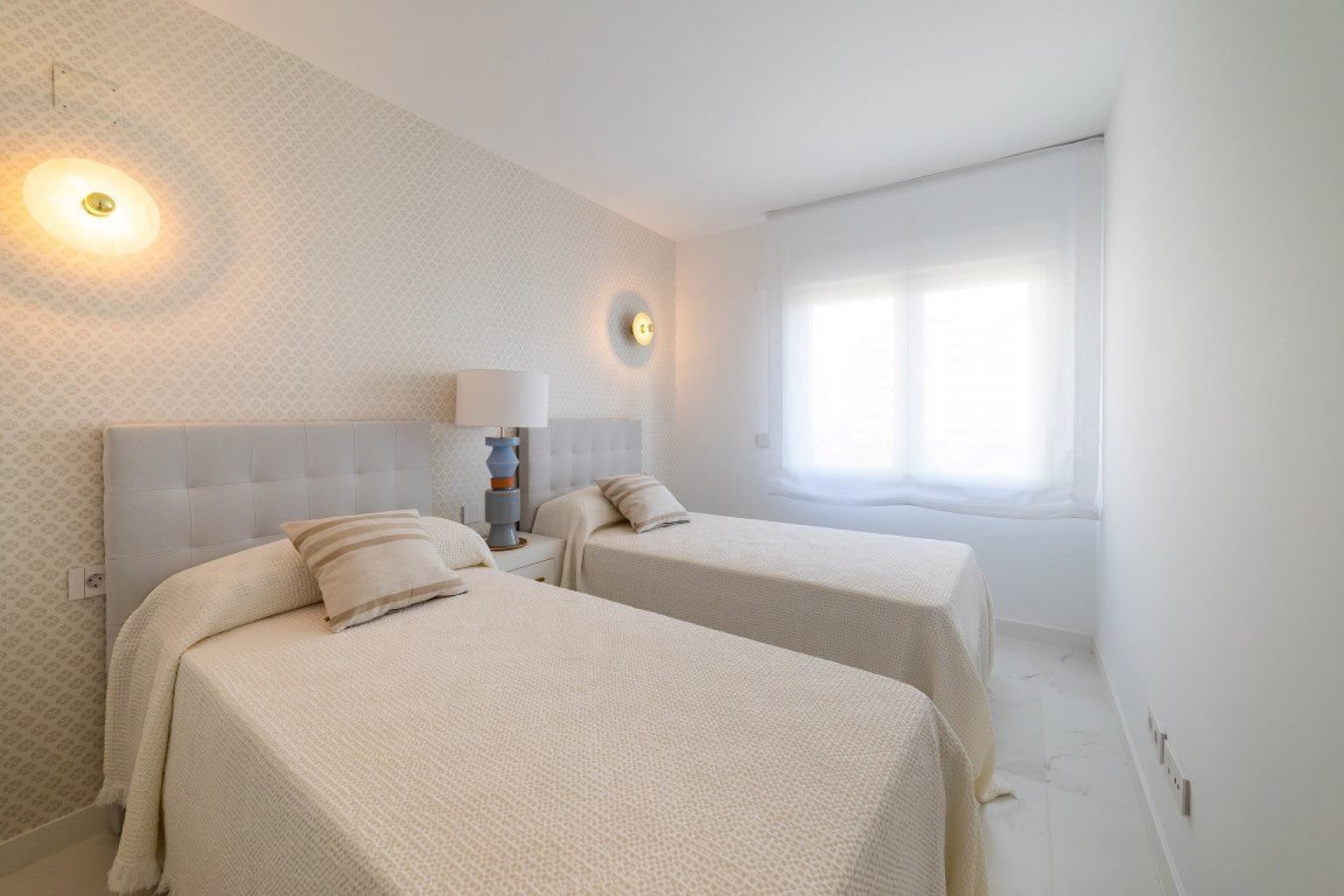 Neue Gebäude - Penthouse -
Torrevieja - Punta prima