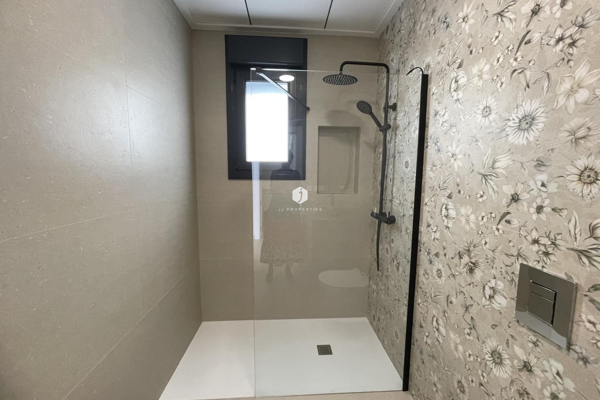 Neue Gebäude - Villa -
Almoradí - Heredades