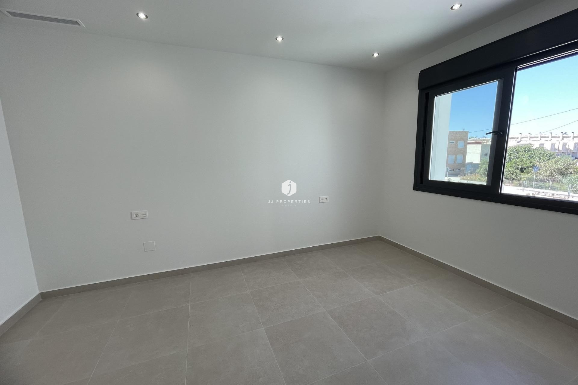 Neue Gebäude - Villa -
Almoradí - Heredades