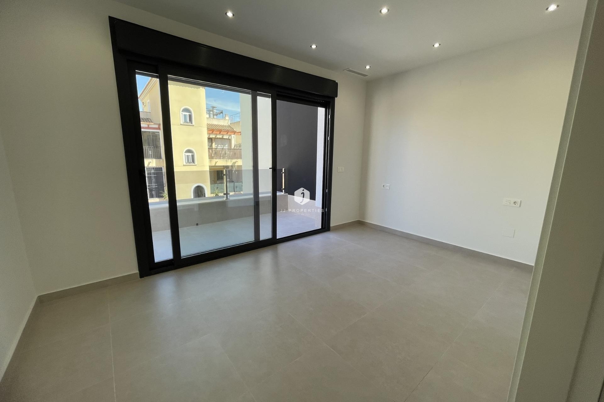 Neue Gebäude - Villa -
Almoradí - Heredades