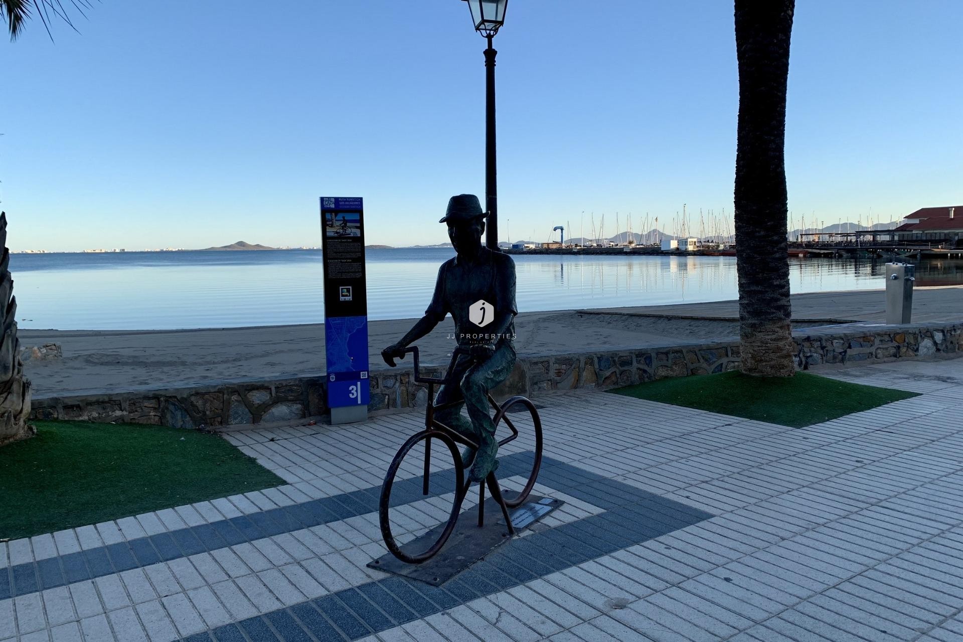 Neue Gebäude - Villa -
Los Alcazares - Playa la Atascadera