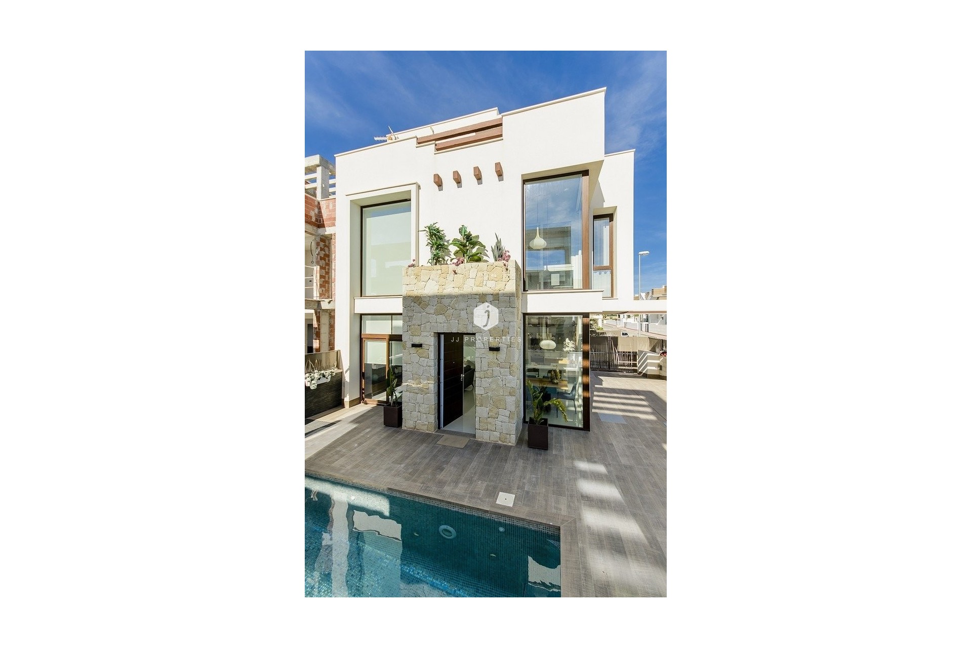Neue Gebäude - Villa -
Los Montesinos - La herrada
