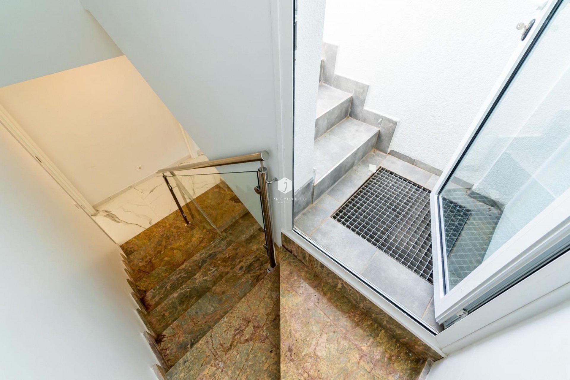 Neue Gebäude - Villa -
Orihuela Costa - PAU 26