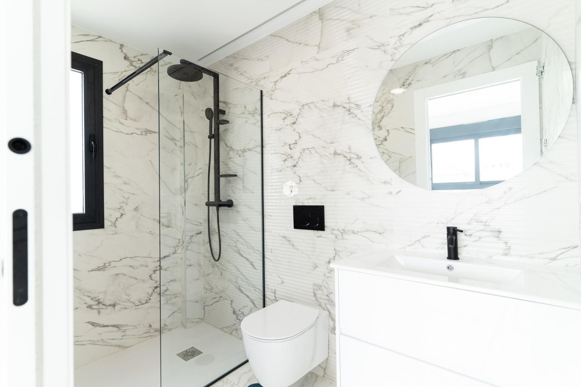 Neue Gebäude - Villa -
Orihuela Costa - Punta Prima