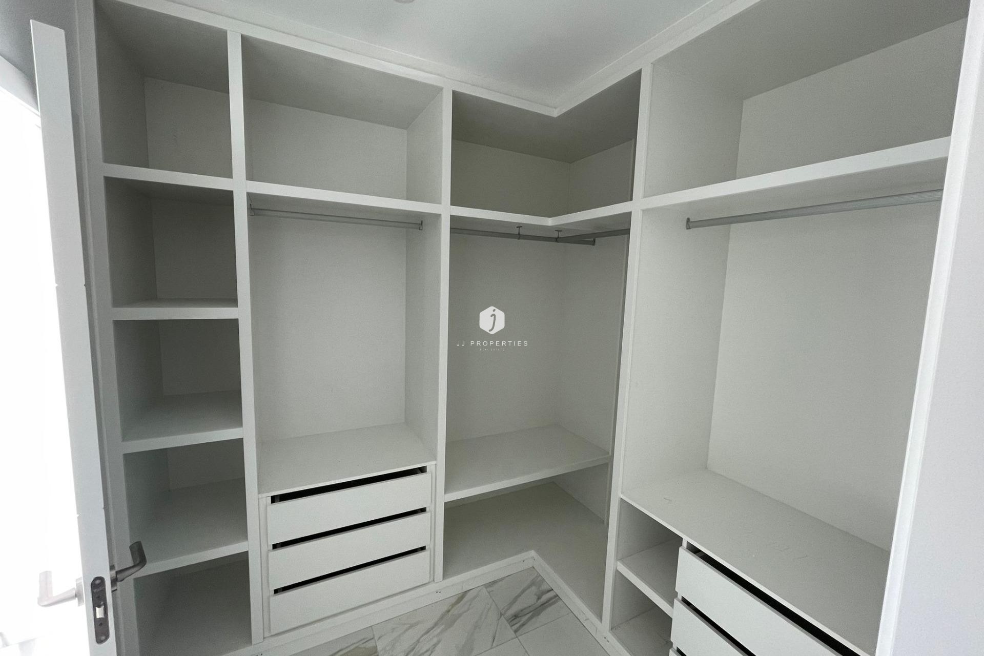 Neue Gebäude - Villa -
Pinoso - Camino Del Prado