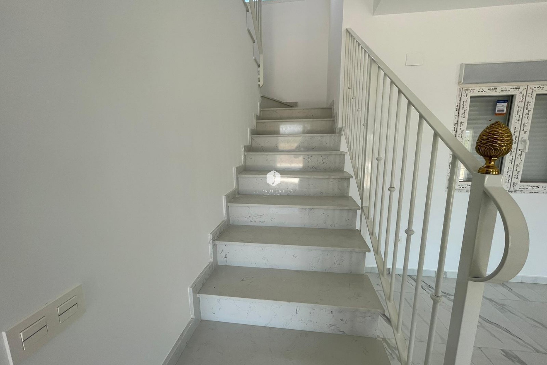 Neue Gebäude - Villa -
Pinoso - Camino Del Prado