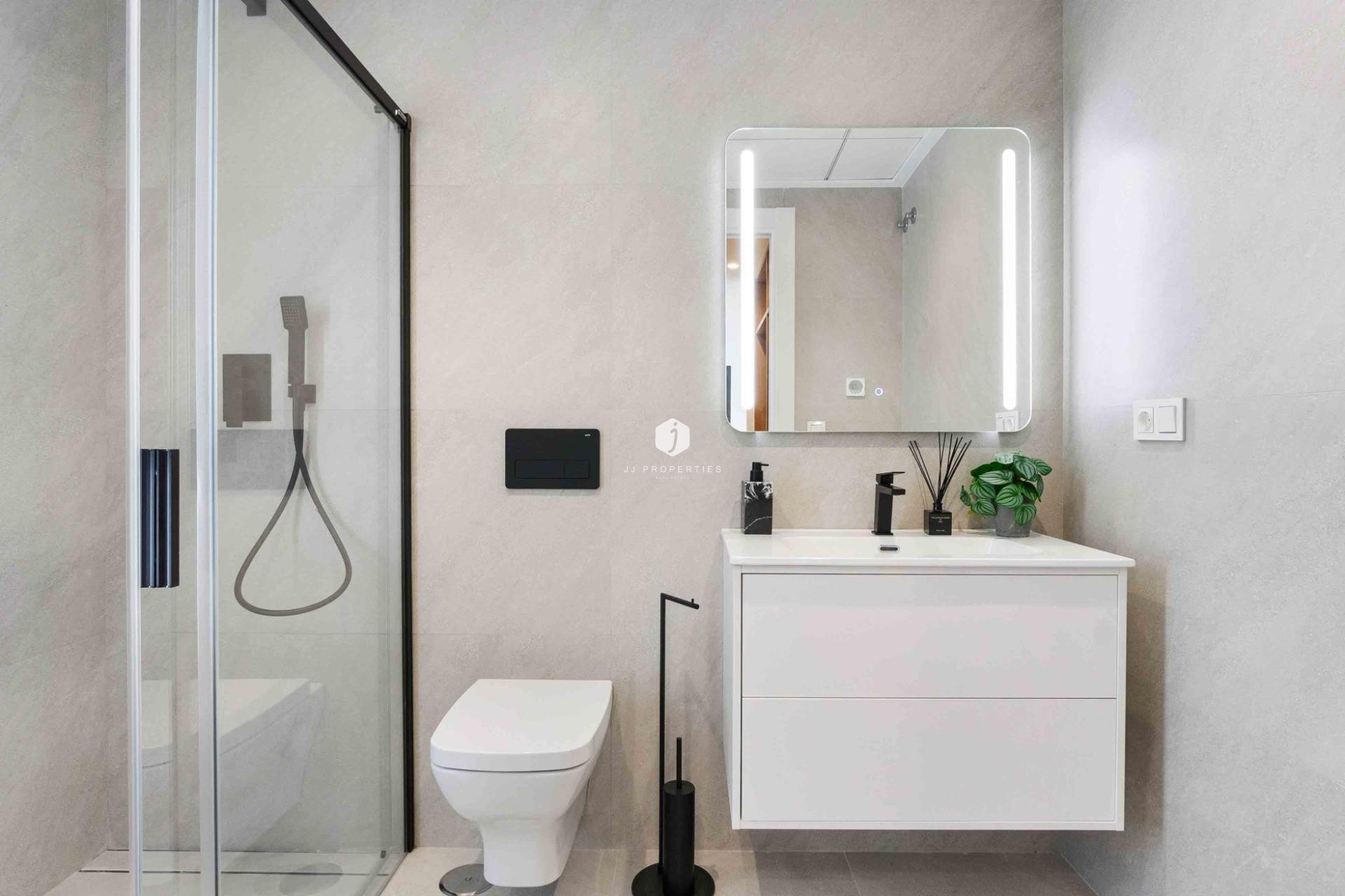 Neue Gebäude - Villa -
Rojales - Benimar