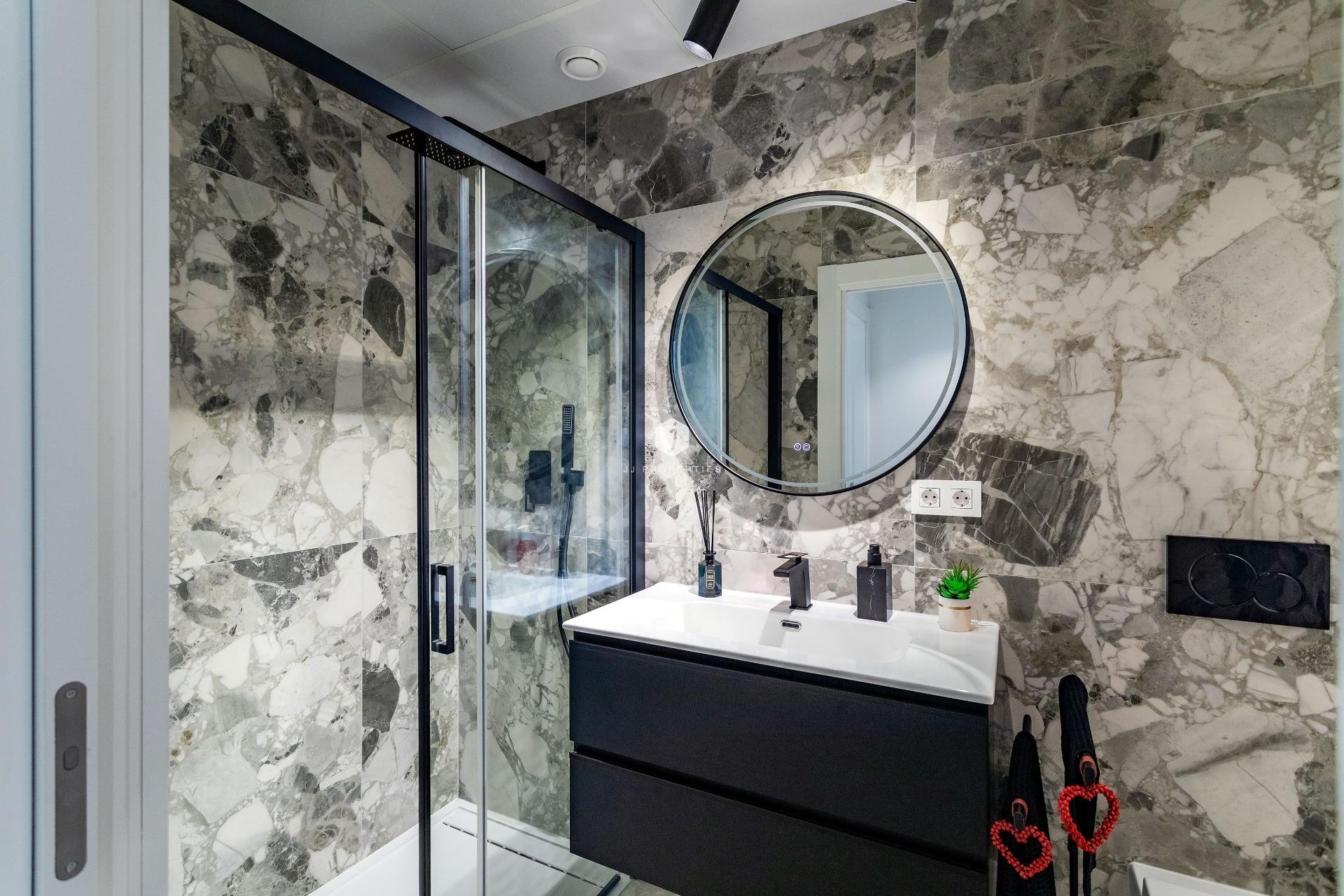 Neue Gebäude - Wohnung -
Finestrat - Balcón de finestrat