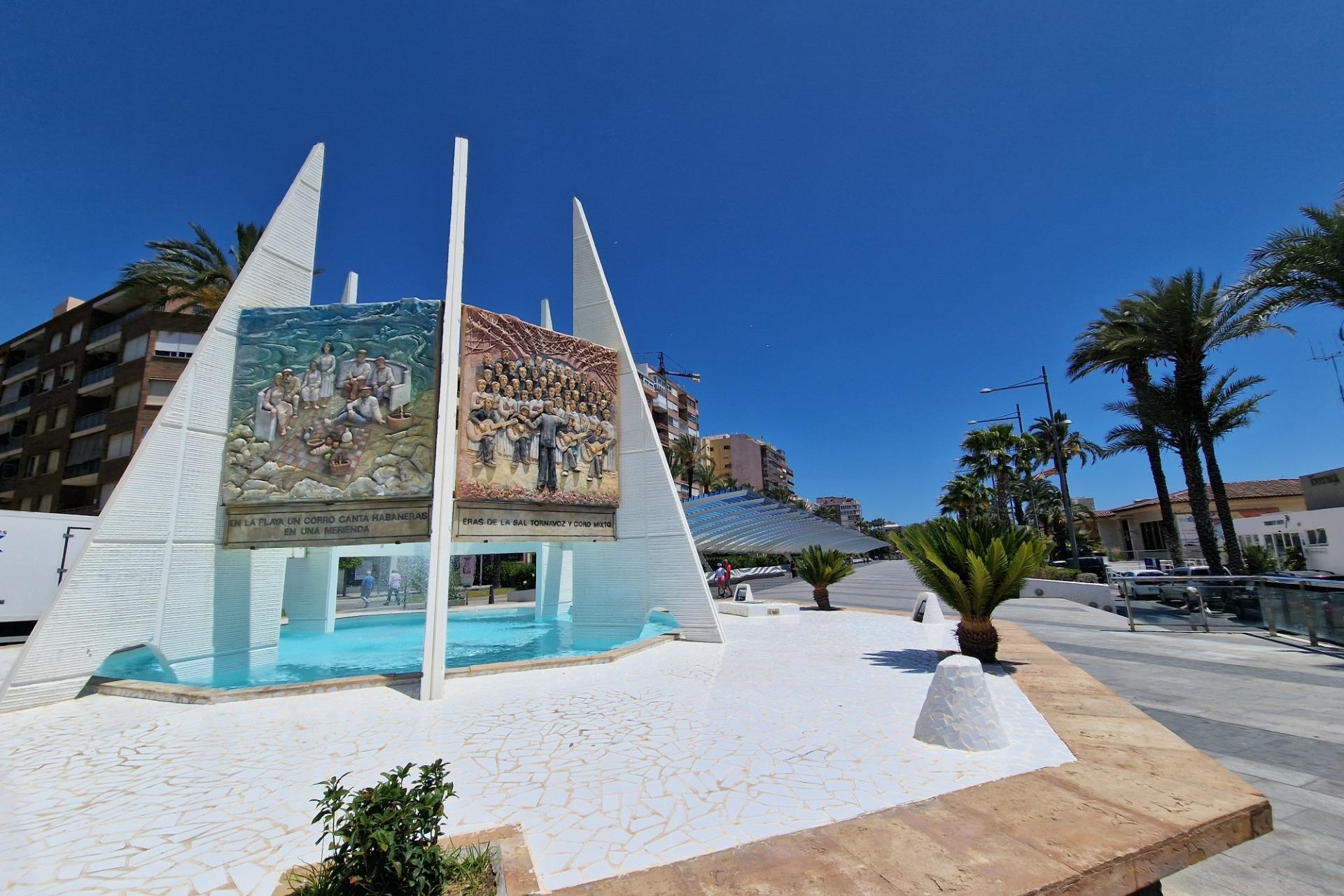 Neue Gebäude - Wohnung -
Torrevieja - Playa de los Locos