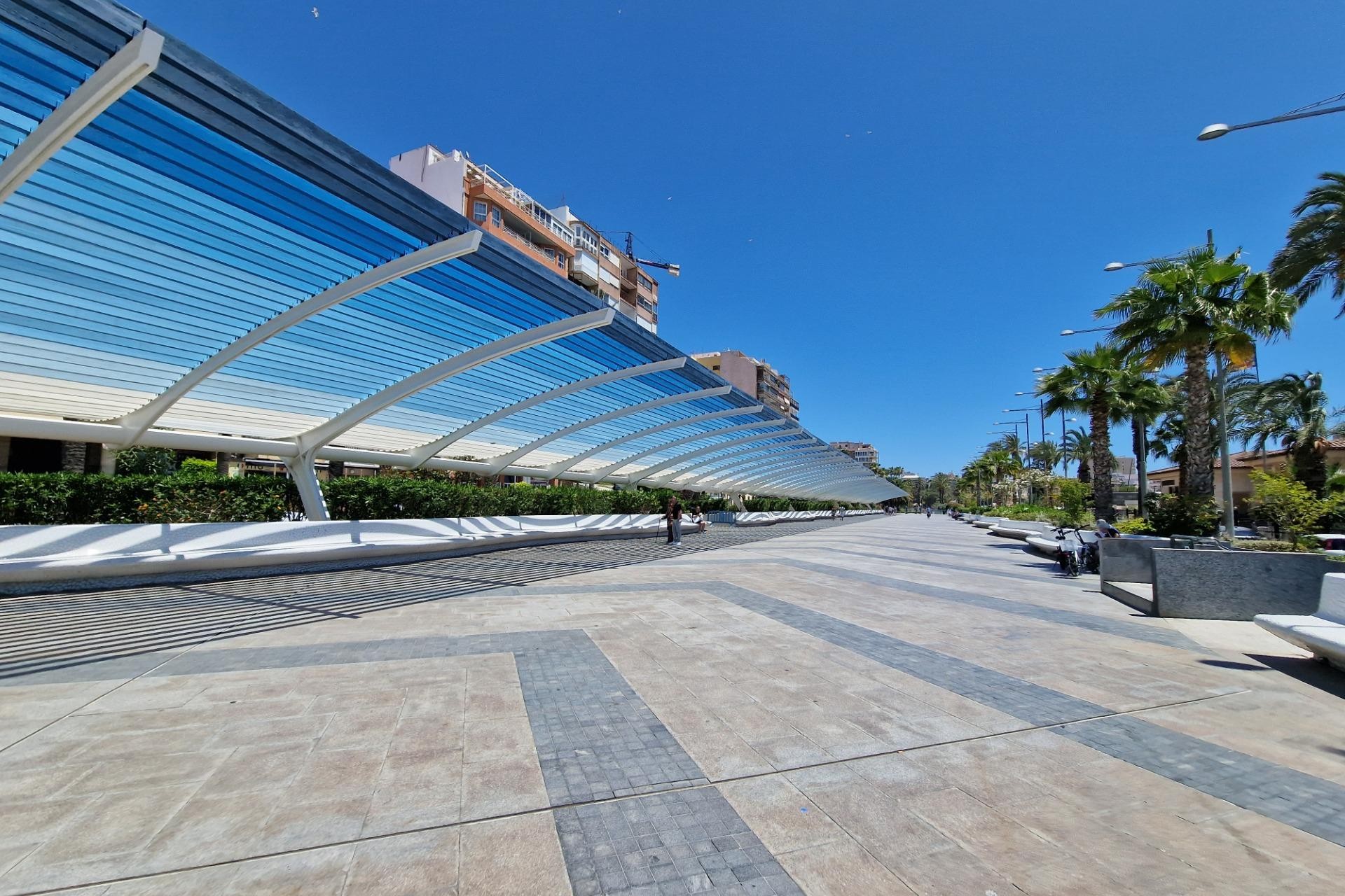 Neue Gebäude - Wohnung -
Torrevieja - Playa de los Locos