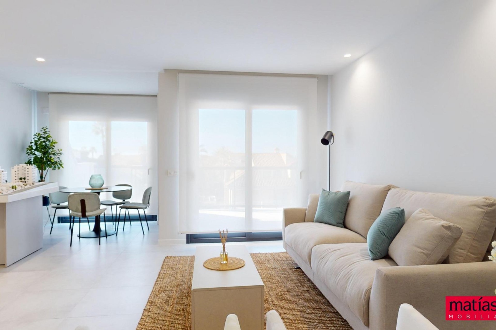 New Build - Apartment / flat -
Pilar de la Horadada - Mil Palmeras