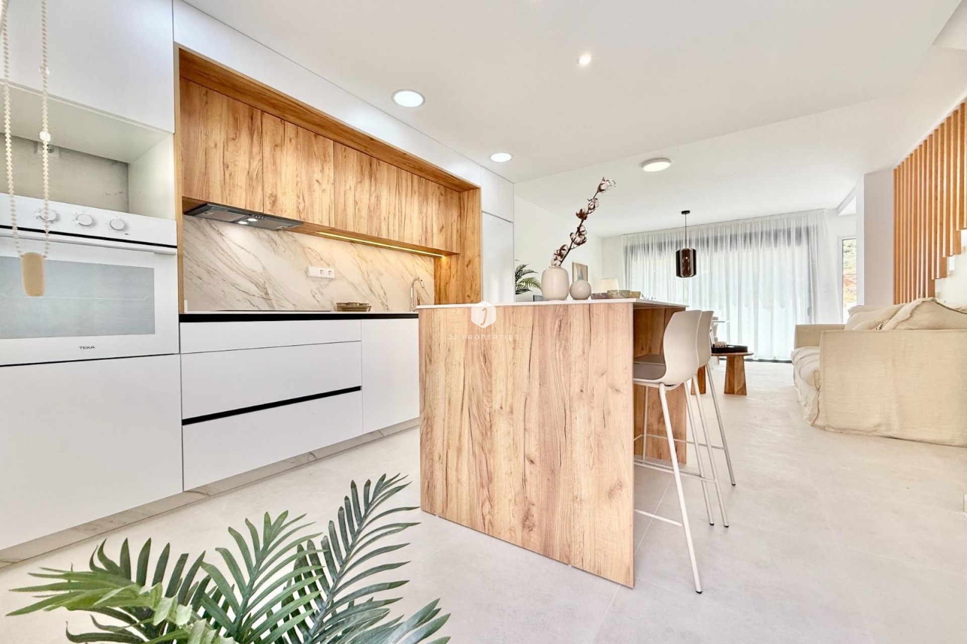 New Build - Chalet -
Cox - San Fernando