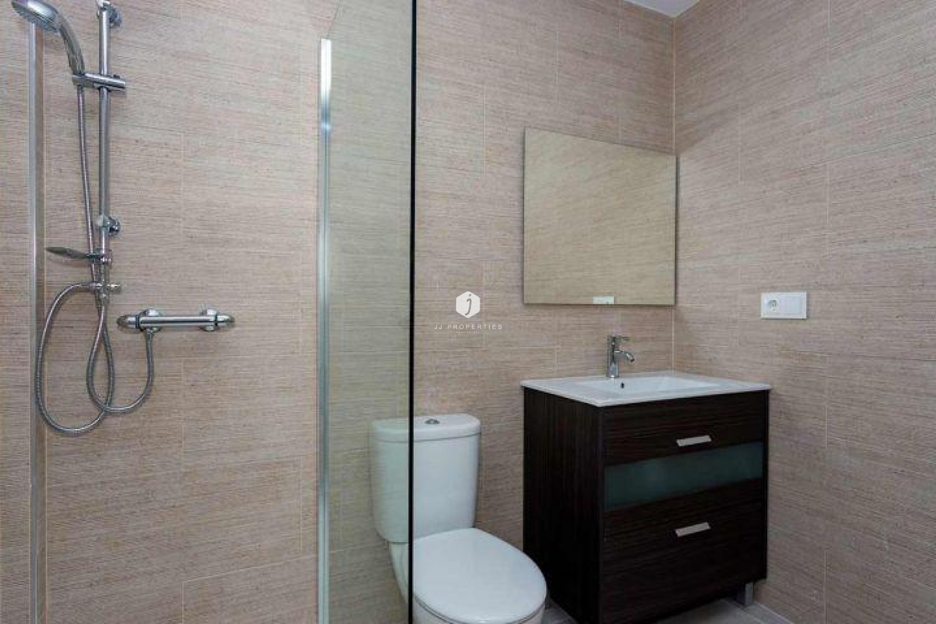 New Build - Chalet -
Daya Nueva - Centro