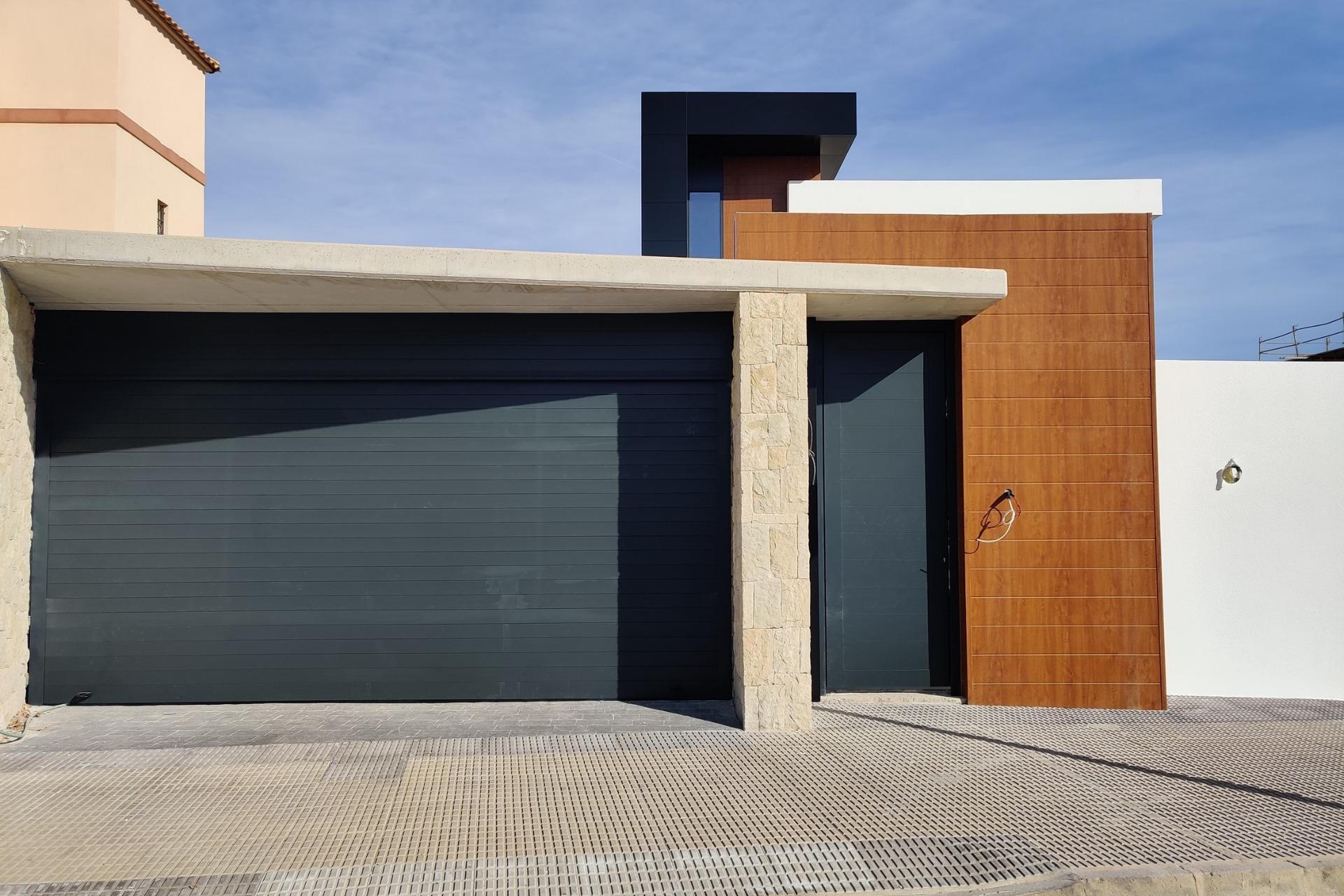 New Build - Chalet -
Orihuela Costa - La Zenia