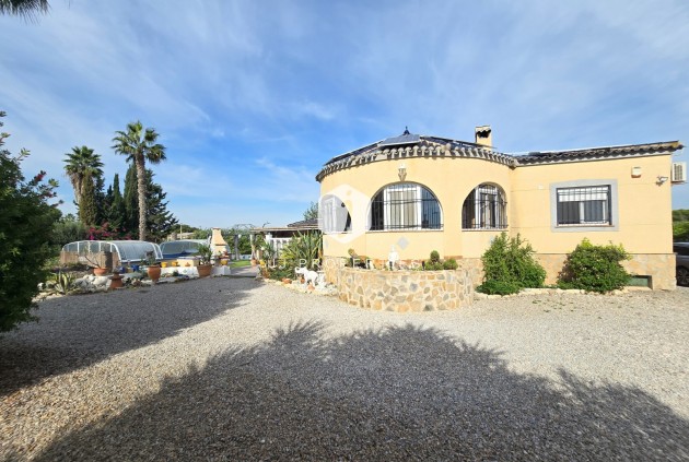 Nieruchomości wiejskie - Z drugiej ręki - Dolores -
                Costa Blanca